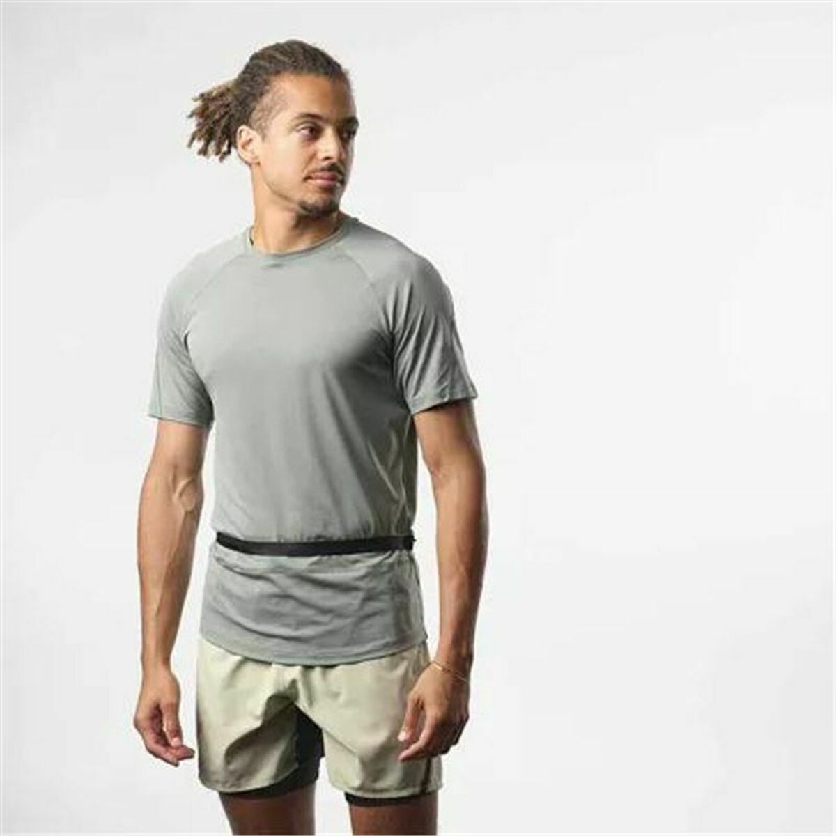 V2H50E9CFF4616A82C93C21B48D3E81DD37R6456068P9