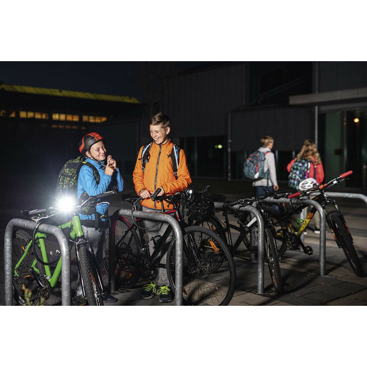 V2HAE86B9FBCCF7EAF8ADB933B147A79775R7320718P9