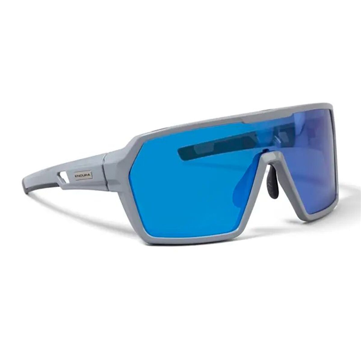 V1H527516A2E1A0A2C97A1162F65A5E7A46RP2