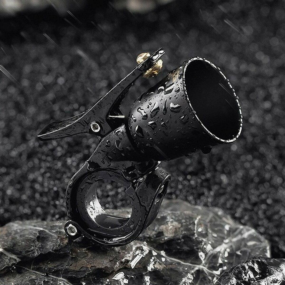 V2HE002CFAF1B1F8A5FAD5799D993DBCBD4R6466403P2