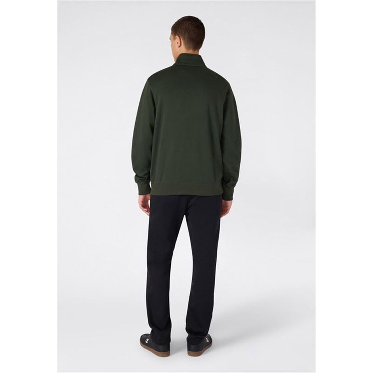 V2HDCE1C2152ACD9F1EAED50AD81EEAD133R7642453P2